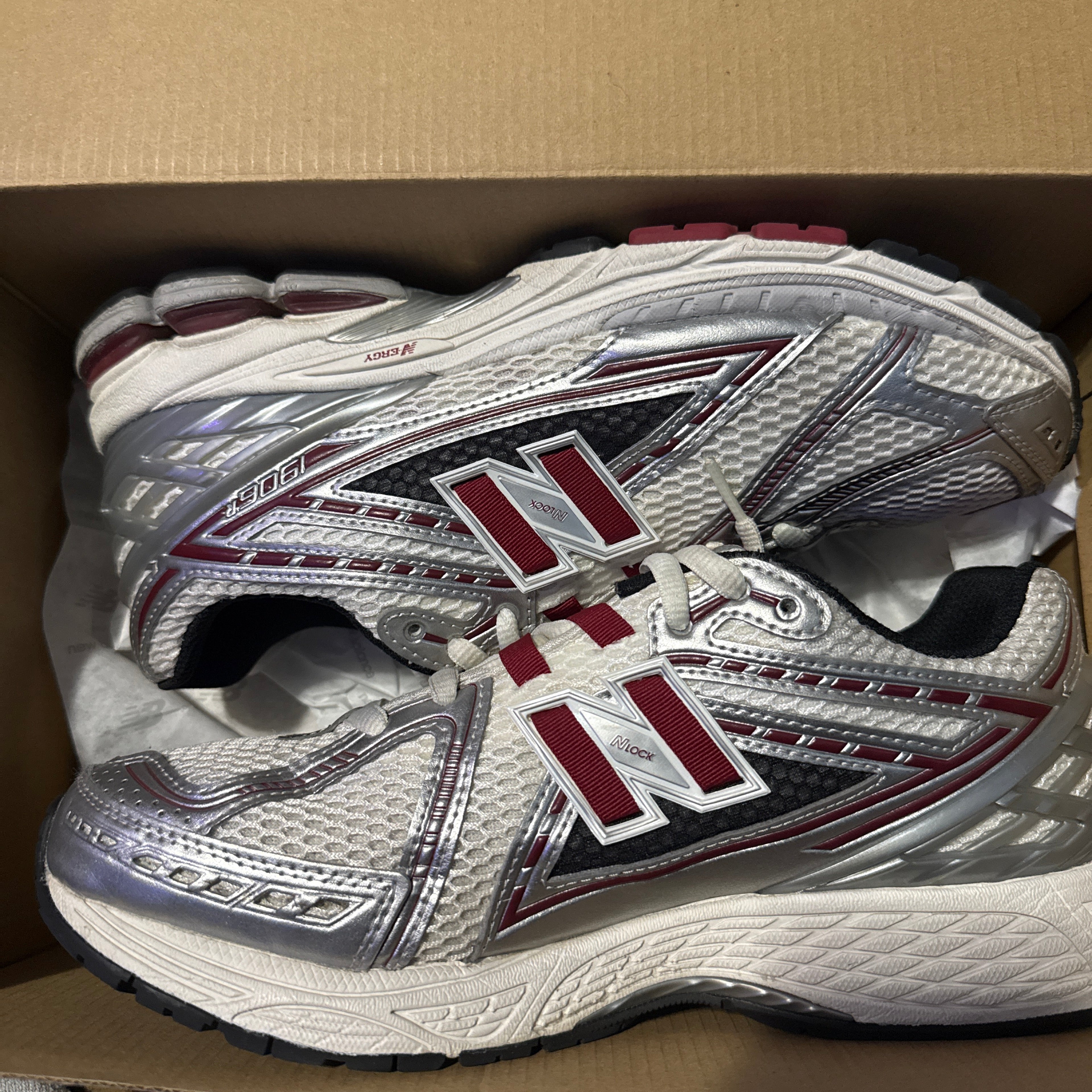 New balance crimson red (pre owned)