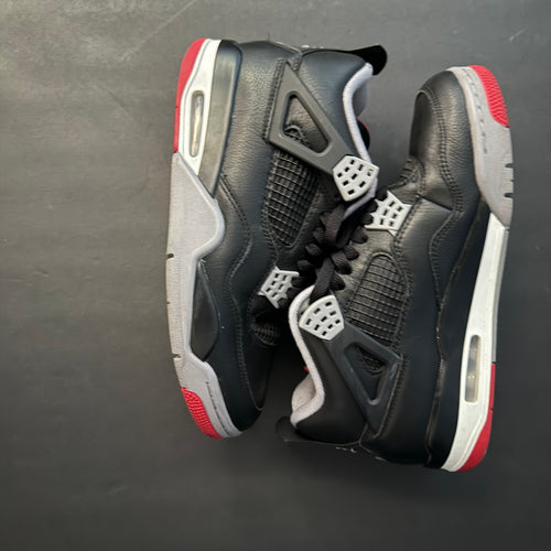 Jordan 4 bred reigiamined